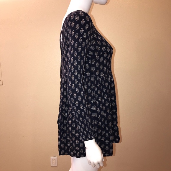 Forever 21 Boho Peasant Top Size Small Blue Tan Criss Cross Back Swing Tee - Picture 7 of 13